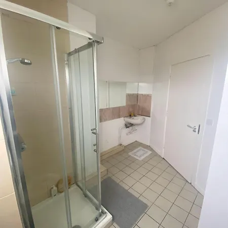 Simple & Comfortable 2 Beds Shared *